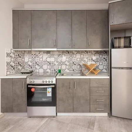 Spacious Apartment, 2 Bedrooms Thessaloniki Exterior photo